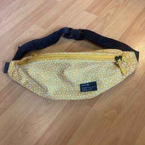 Hurley Cross Body Bag / Fanny Pack